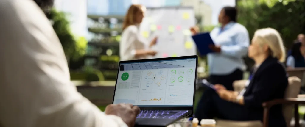 How PEO Software Simplifies Employee Benefits Administration